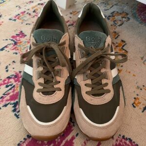 Gola sneakers